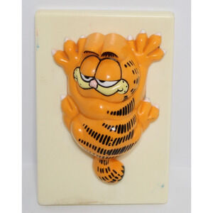 VTG Garfield The Cat Wall Light Switch Cover Plate OFF/ON Plastic 80s Nostalgia